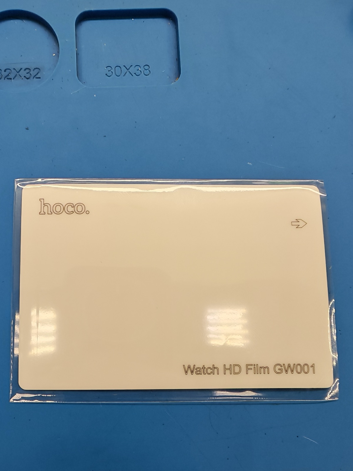 Лист плёнки HOCO GW001 со стрелкой направления
